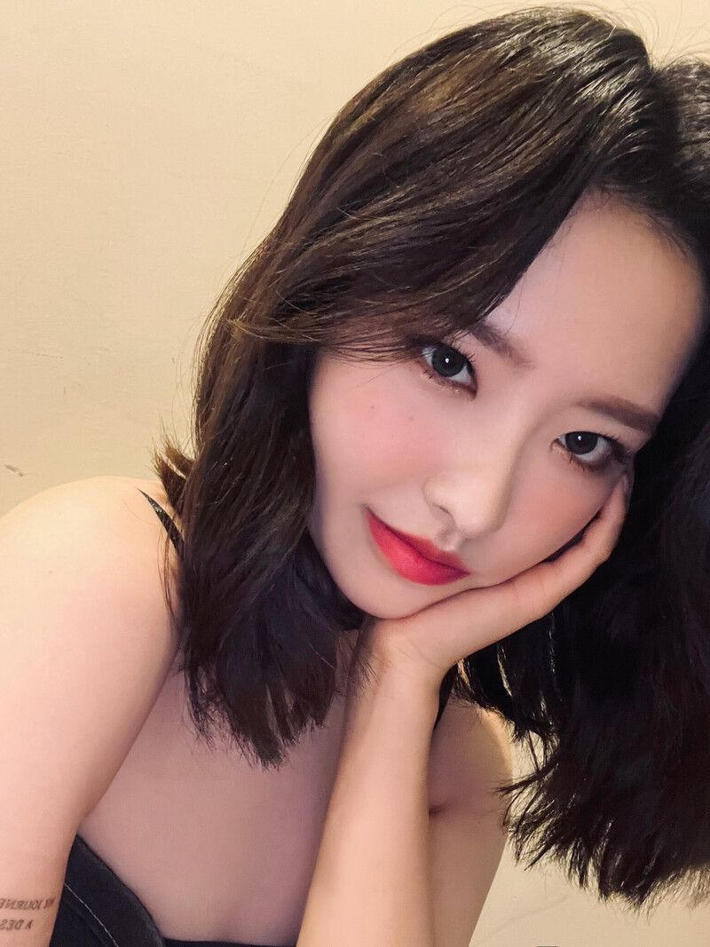 220804-LOONA-Olivia-Hye-Twitter-Update-documents-1