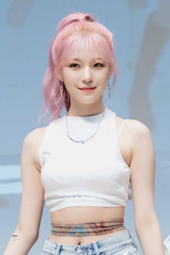 5f7abd0fe4ff099a3d28ce0621013129cc2e7aa1