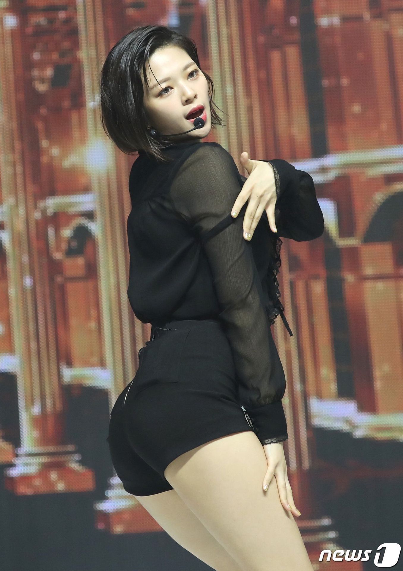 68747470733a2f2f696d672e776174747061642e636f6d2f73746f72795f70617274732f313038343133333239332f696d616765732f313638376361313464643461393137653530323638353632383539302e6a7067