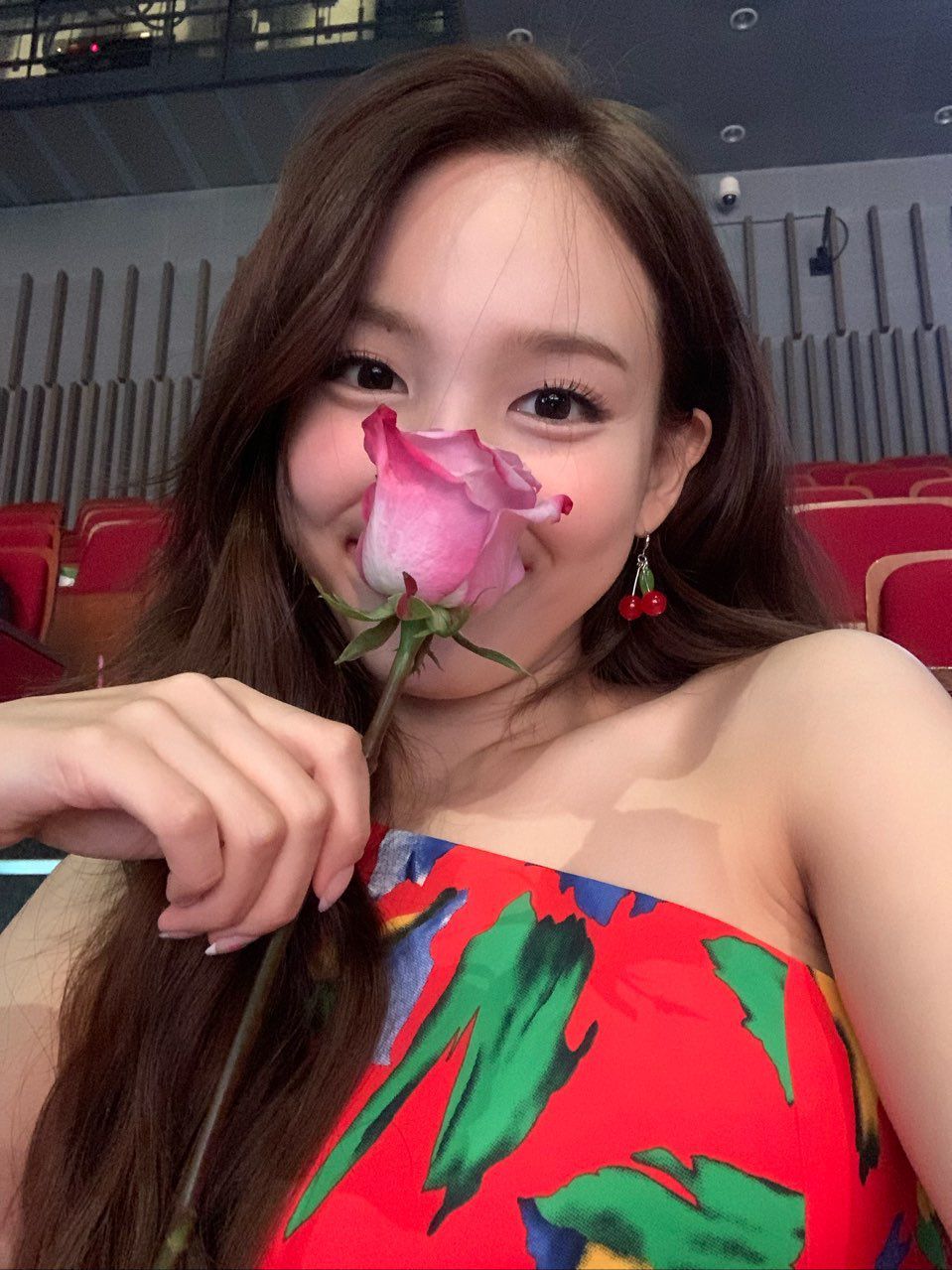 68747470733a2f2f696d672e776174747061642e636f6d2f73746f72795f70617274732f313038353139313432362f696d616765732f313638383763383939613866323135653636393934363136363634372e6a7067